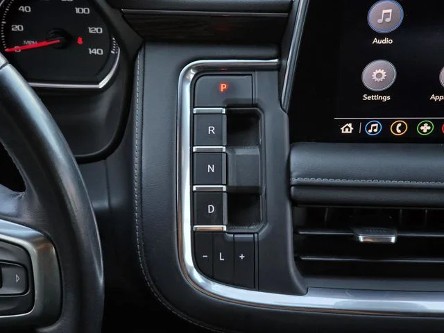 Used 2021 Empire Beige Metallic Chevrolet LT image 17