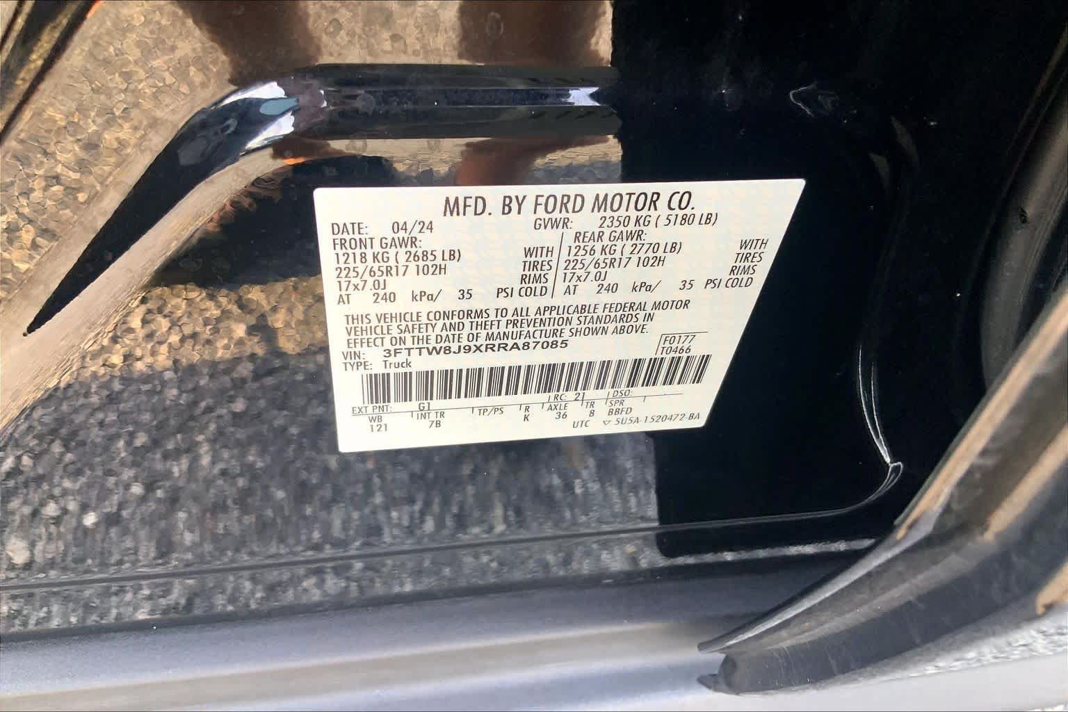 Used 2024 Shadow Black Ford XLT image 29