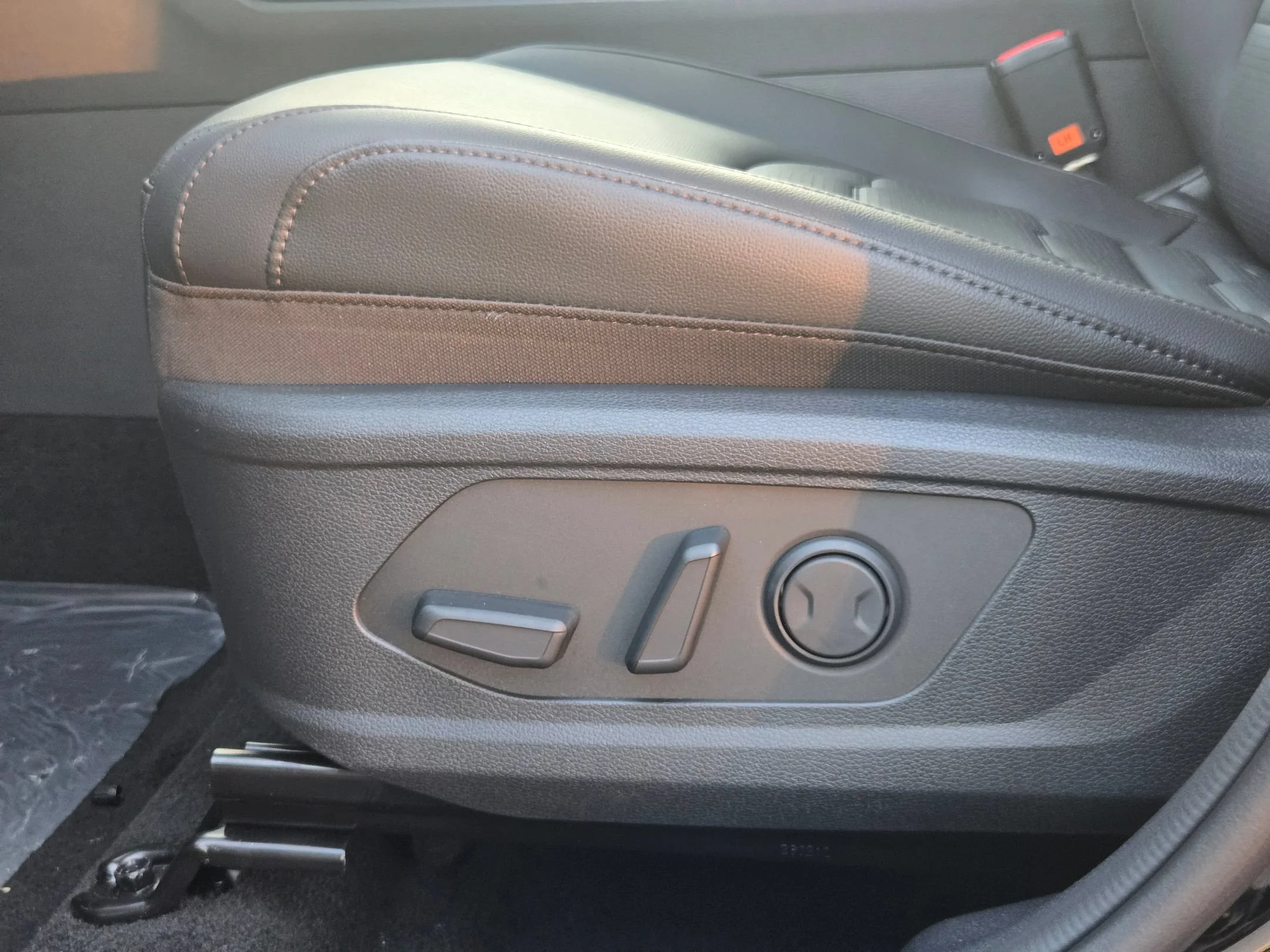 New 2026 Ebony Black Kia SX-Prestige image 18