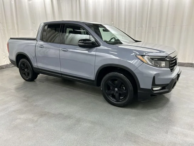2023 Honda Ridgeline Black Edition's photo