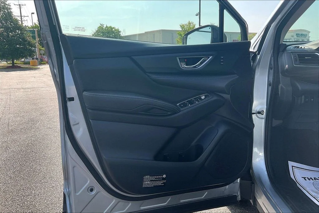 Used 2023 Silver Subaru Limited image 26