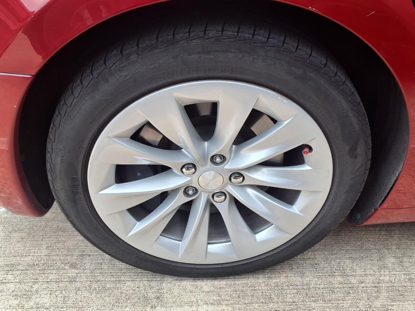 Used 2018 Red Multi-Coat Tesla P100D image 7