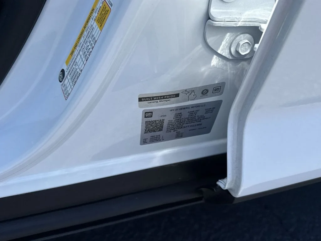 Used 2026 White Chevrolet LT image 34