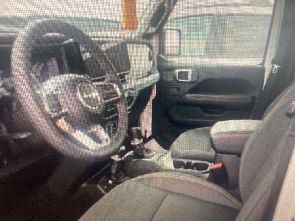 Used 2025 Bright White Clearcoat Jeep Sahara image 6