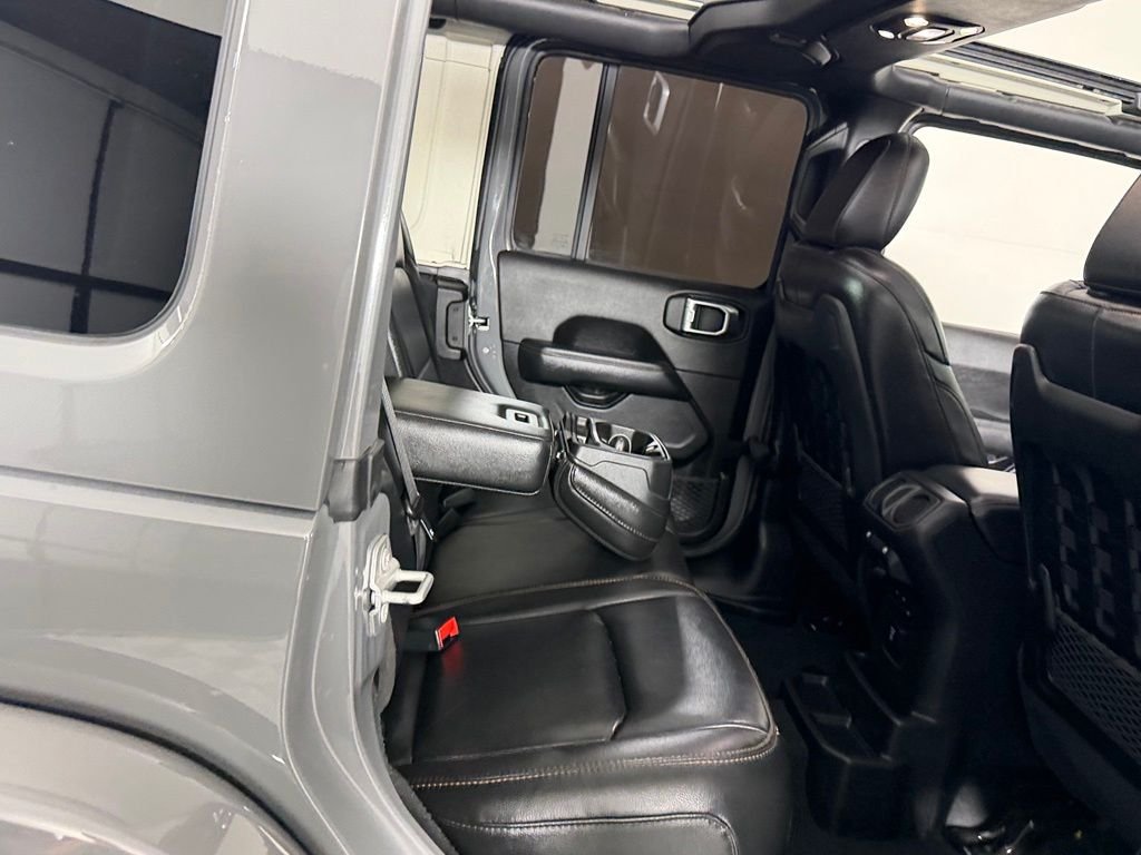 Used 2022 Gray Clearcoat Jeep Unlimited Rubicon 392 image 33