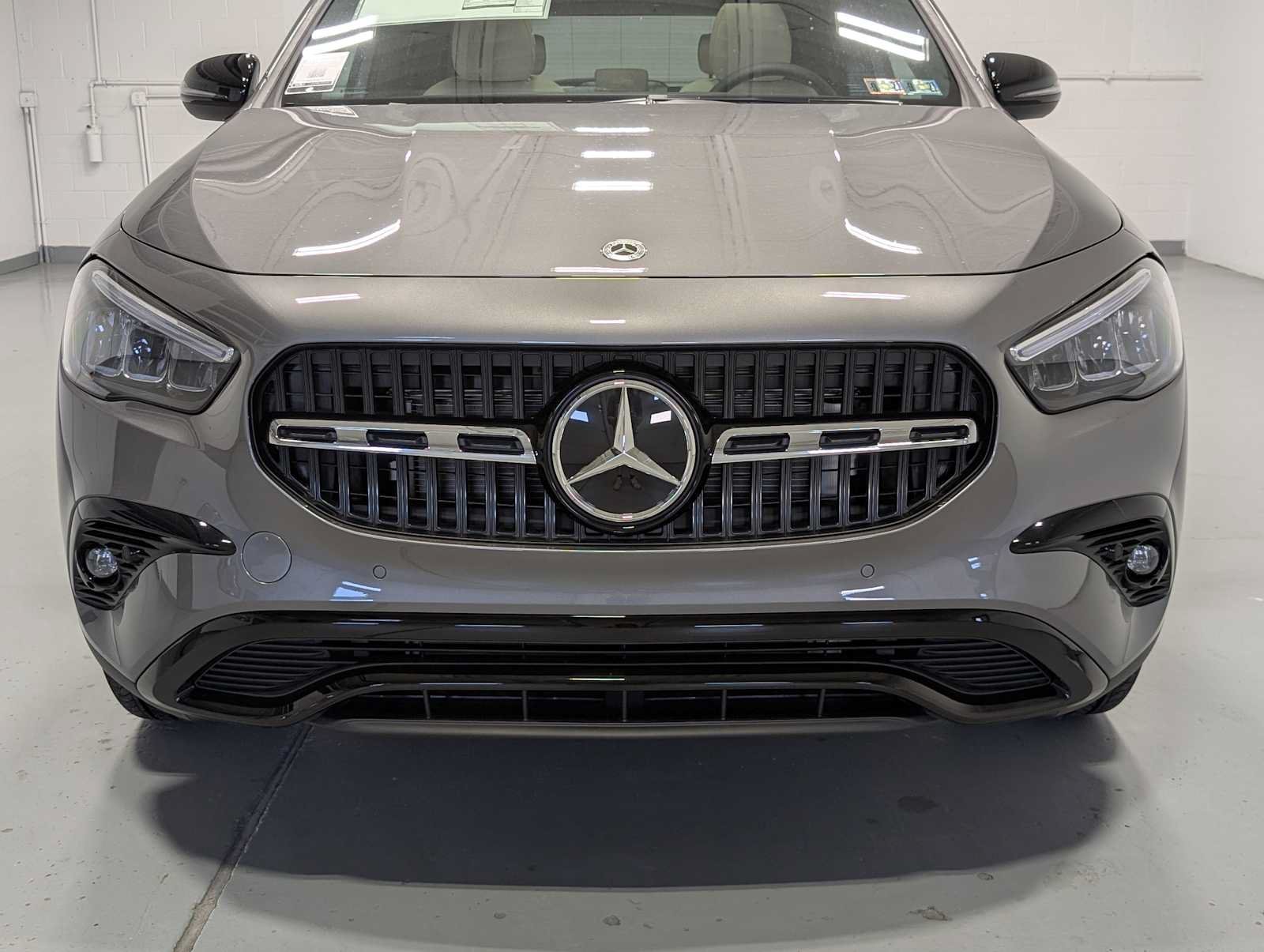 New 2026 Mountain Grey Metallic Mercedes-Benz GLA 250 image 2