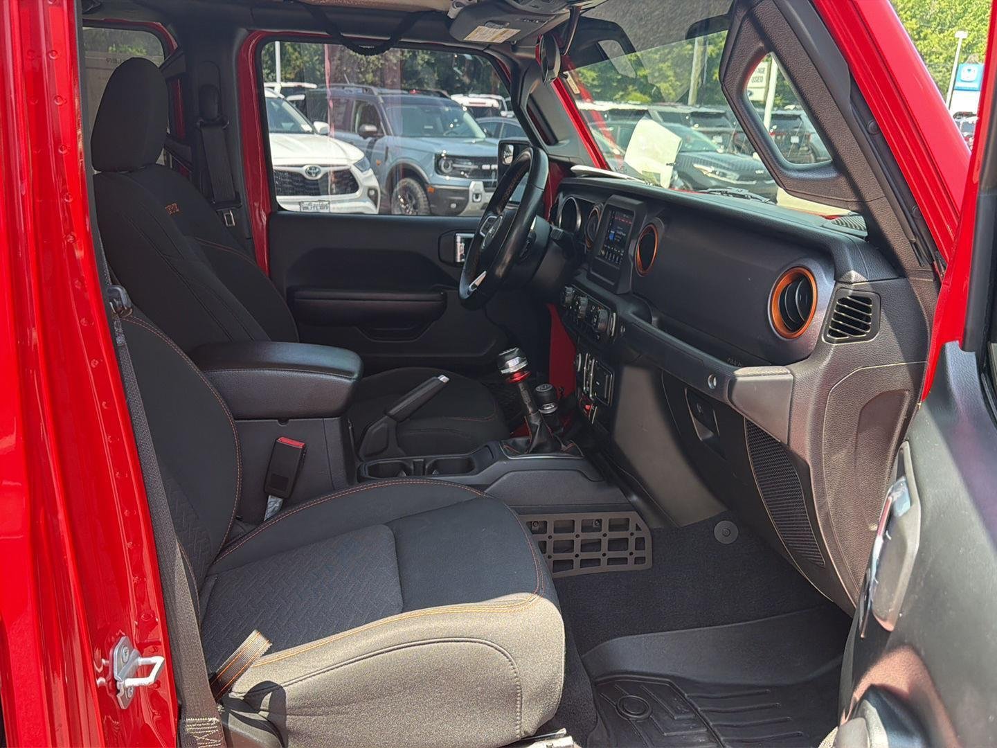 Used 2021 Firecracker Red Clearcoat Jeep Mojave image 14
