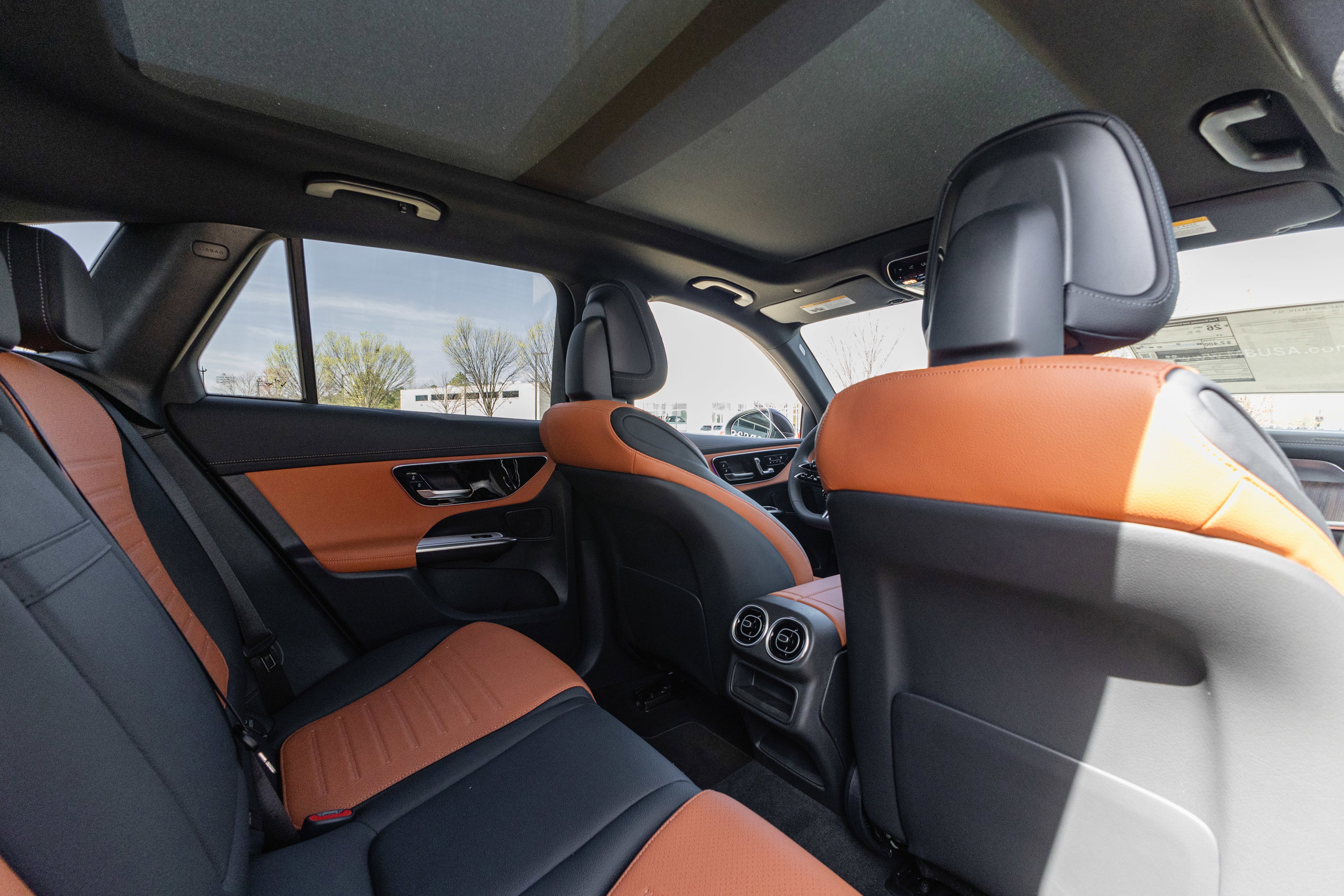 New 2026 Black Mercedes-Benz GLC 300 image 24