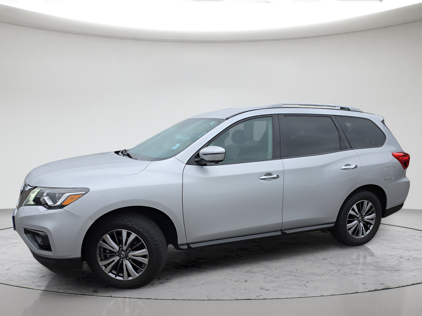 Used 2020 Nissan Pathfinder SL with VIN 5N1DR2CM1LC607332 for sale in Washougal, WA