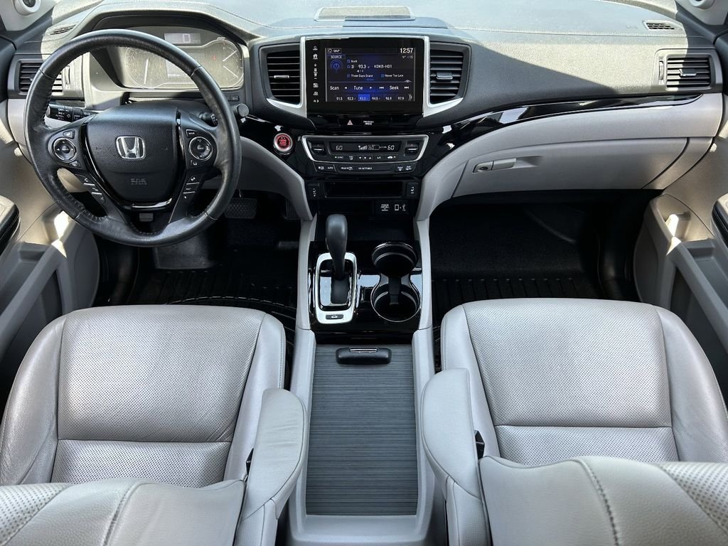 Used 2018  Honda RTL-E image 15