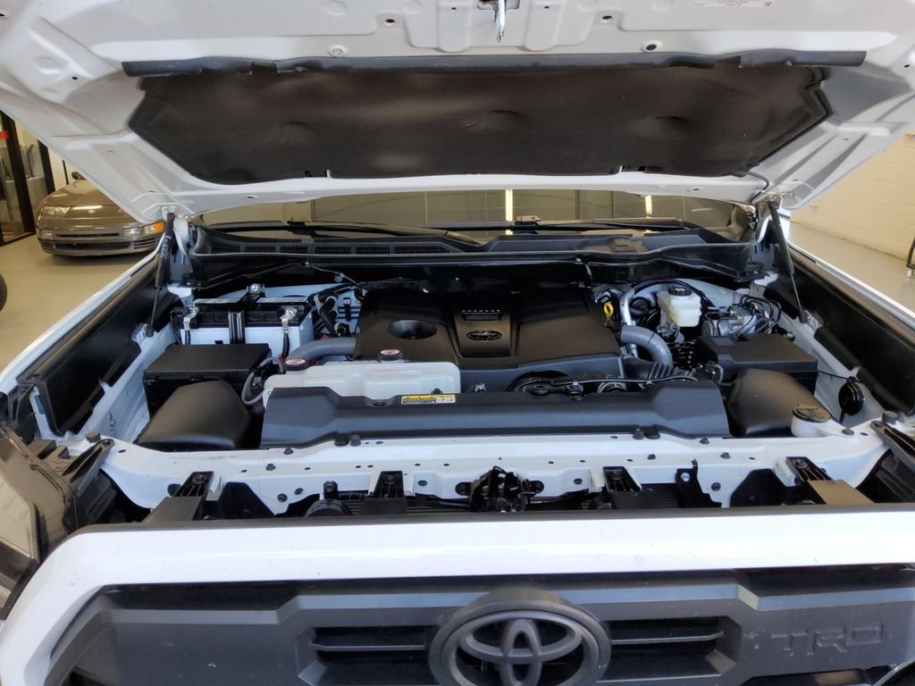 Used 2025 White Toyota Limited image 21