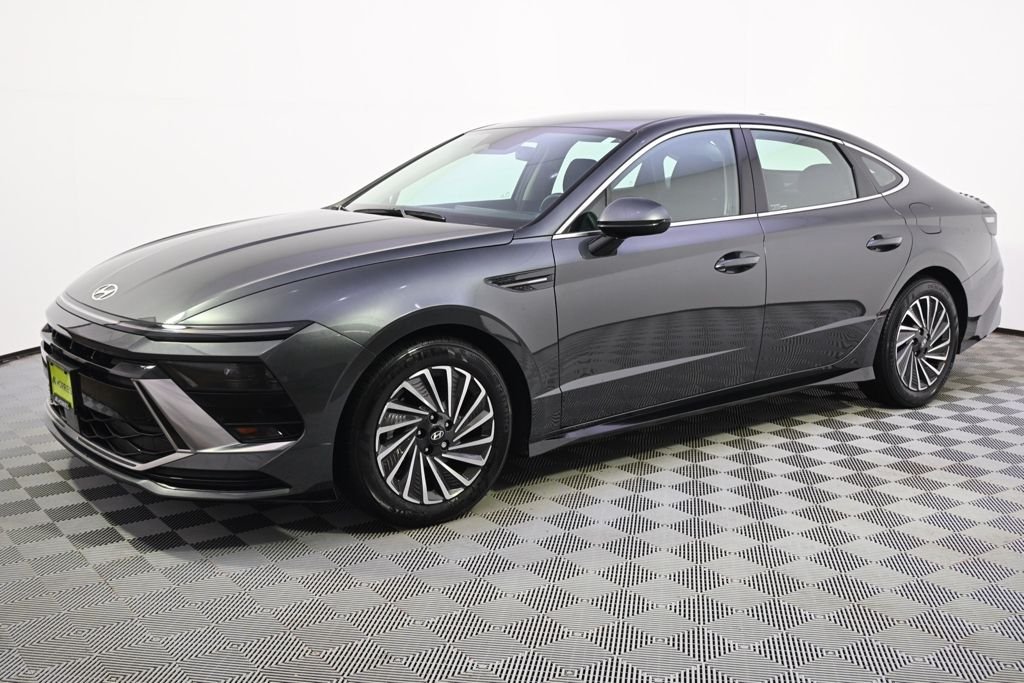 Certified 2024 Hyundai Sonata Hybrid SEL with VIN KMHL34JJ7RA086722 for sale in St. Louis Park, Minnesota