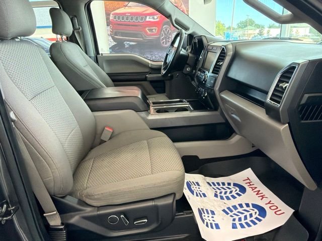 Used 2015 Magnetic Metallic Ford XLT image 13