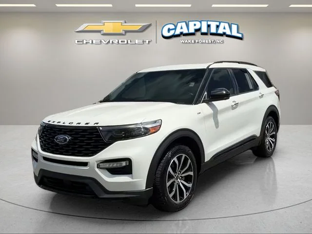 Used 2022 White Ford ST-Line image 1