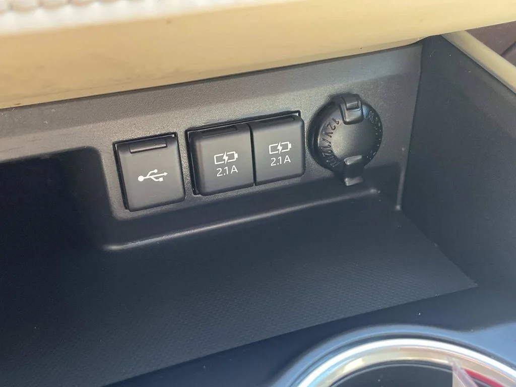 Used 2021 Brown Toyota XLE image 41