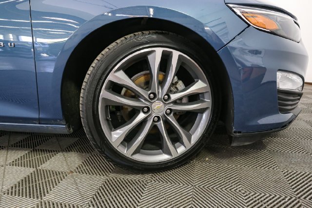 Used 2025 Blue Chevrolet LT image 14