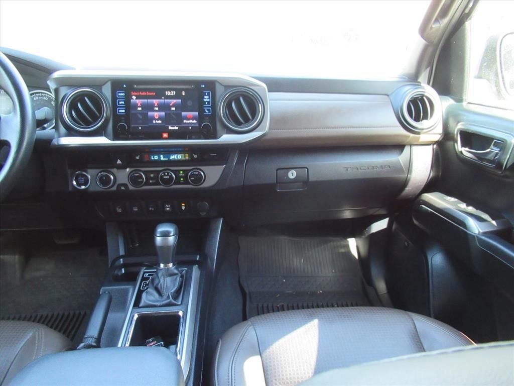 Used 2017 Silver Toyota Limited image 14