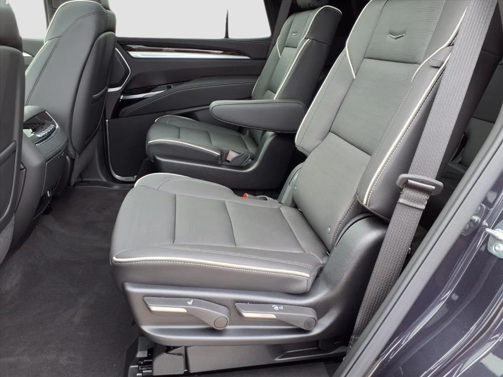 2026 Cadillac Escalade Luxury - Photo 74