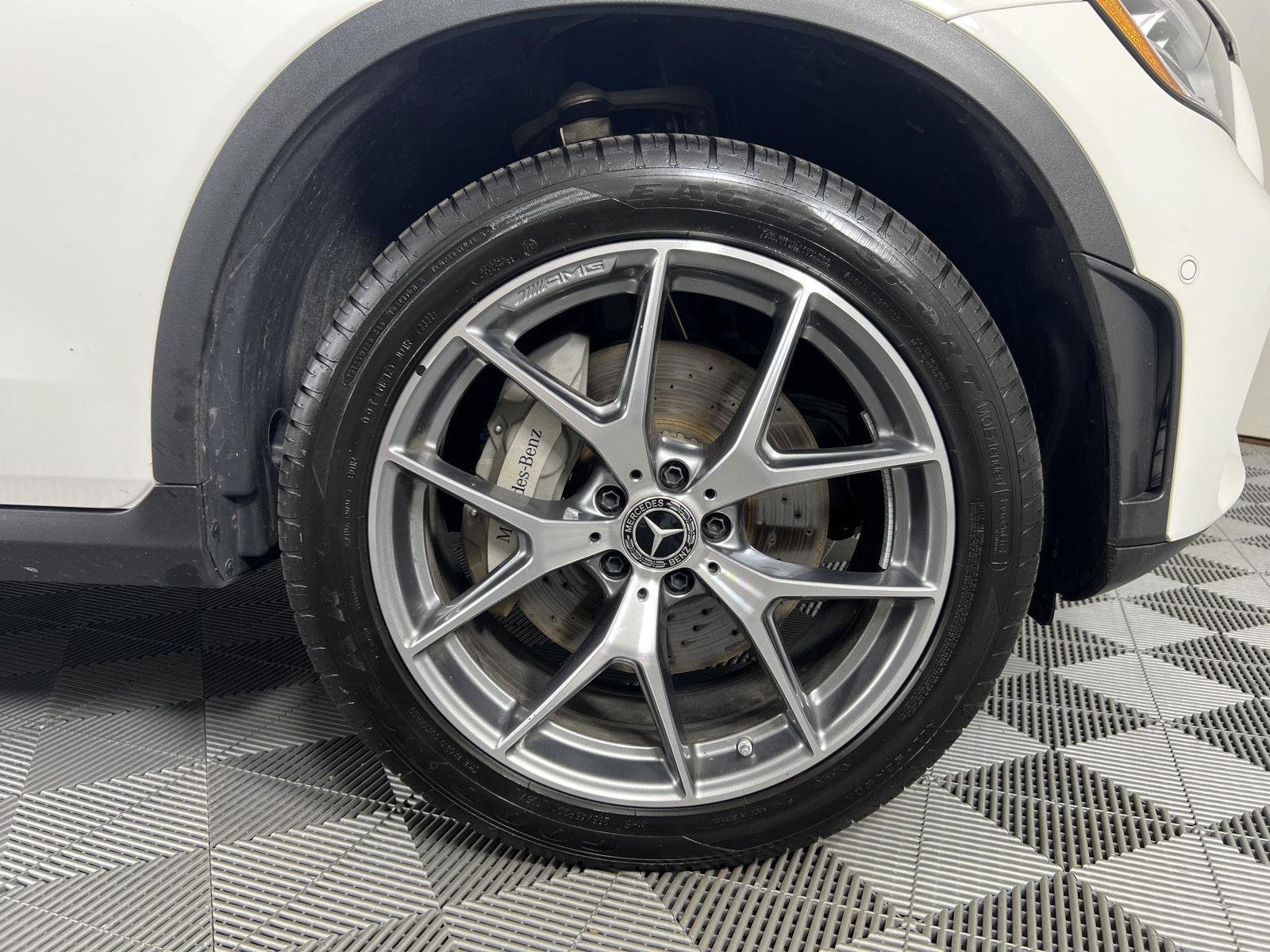 Used 2023 Polar White Mercedes-Benz GLC 300 image 13