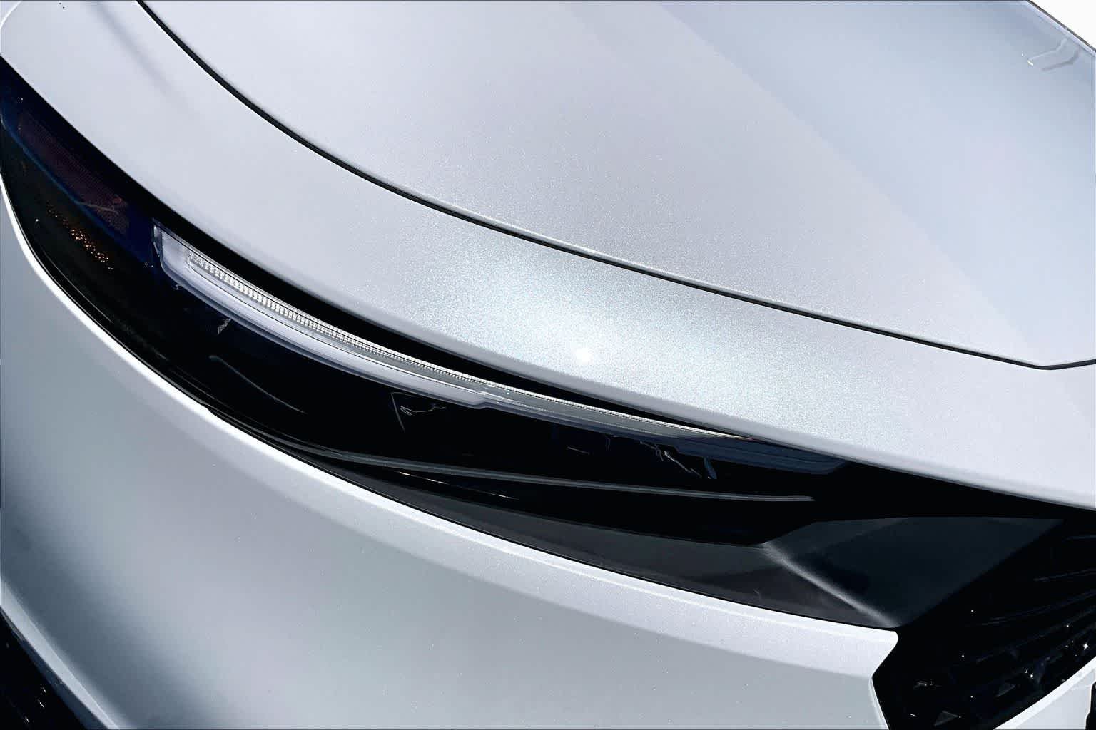 New 2026 Platinum White Pearl Honda Sport-L image 13