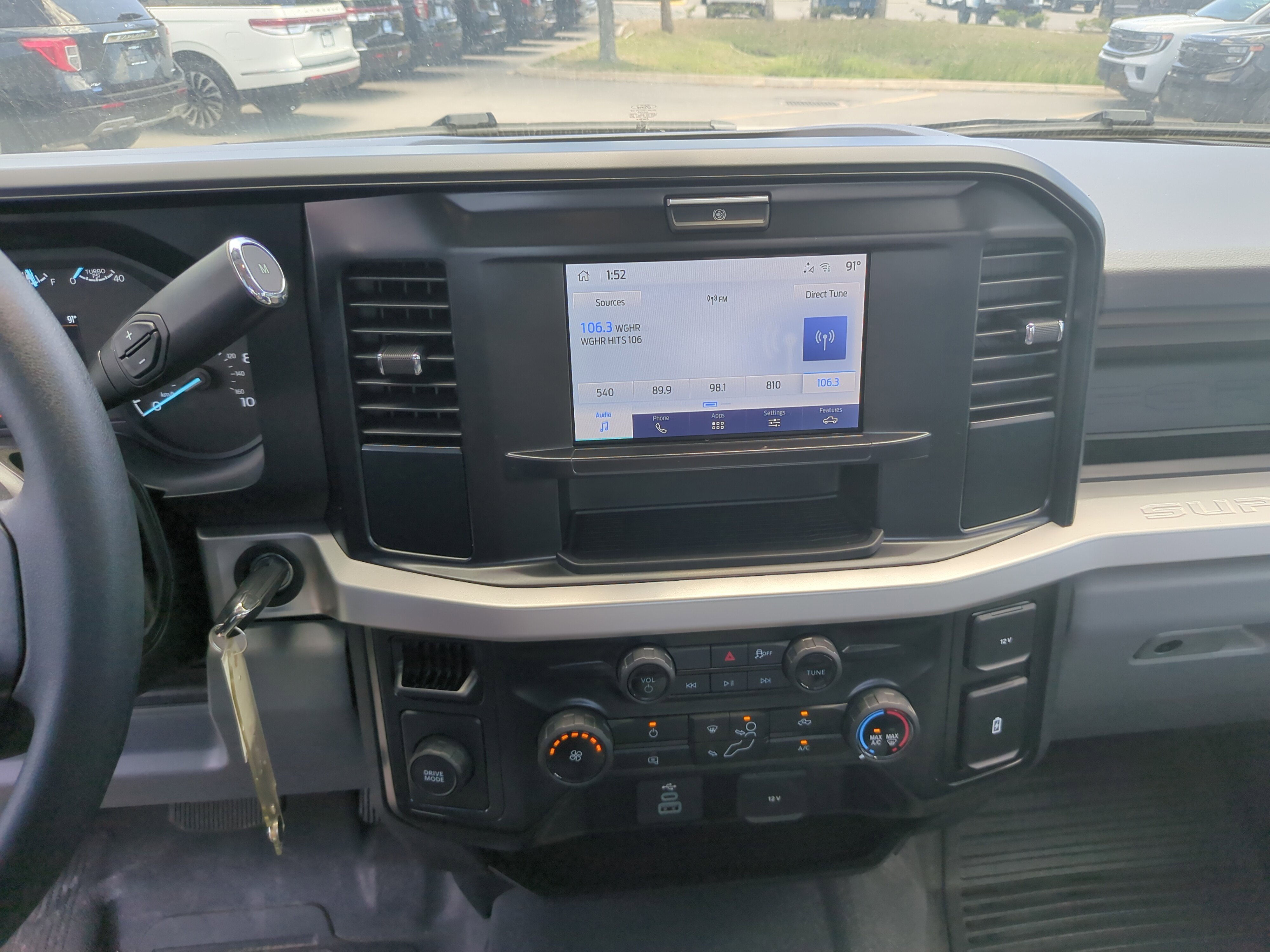 2025 Ford F-450 Super Duty Chassis Cab XL - Photo 15