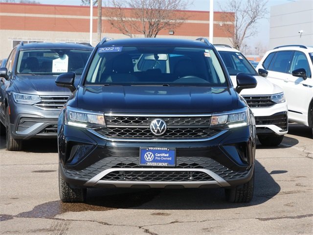 Certified 2022 Volkswagen Taos SE with VIN 3VVWX7B27NM048694 for sale in Inver Grove Heights, Minnesota