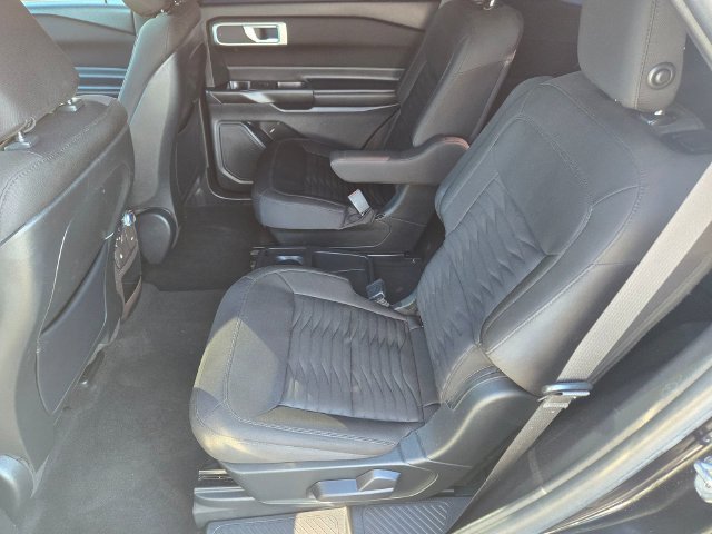 Used 2020 Black Ford XLT image 9
