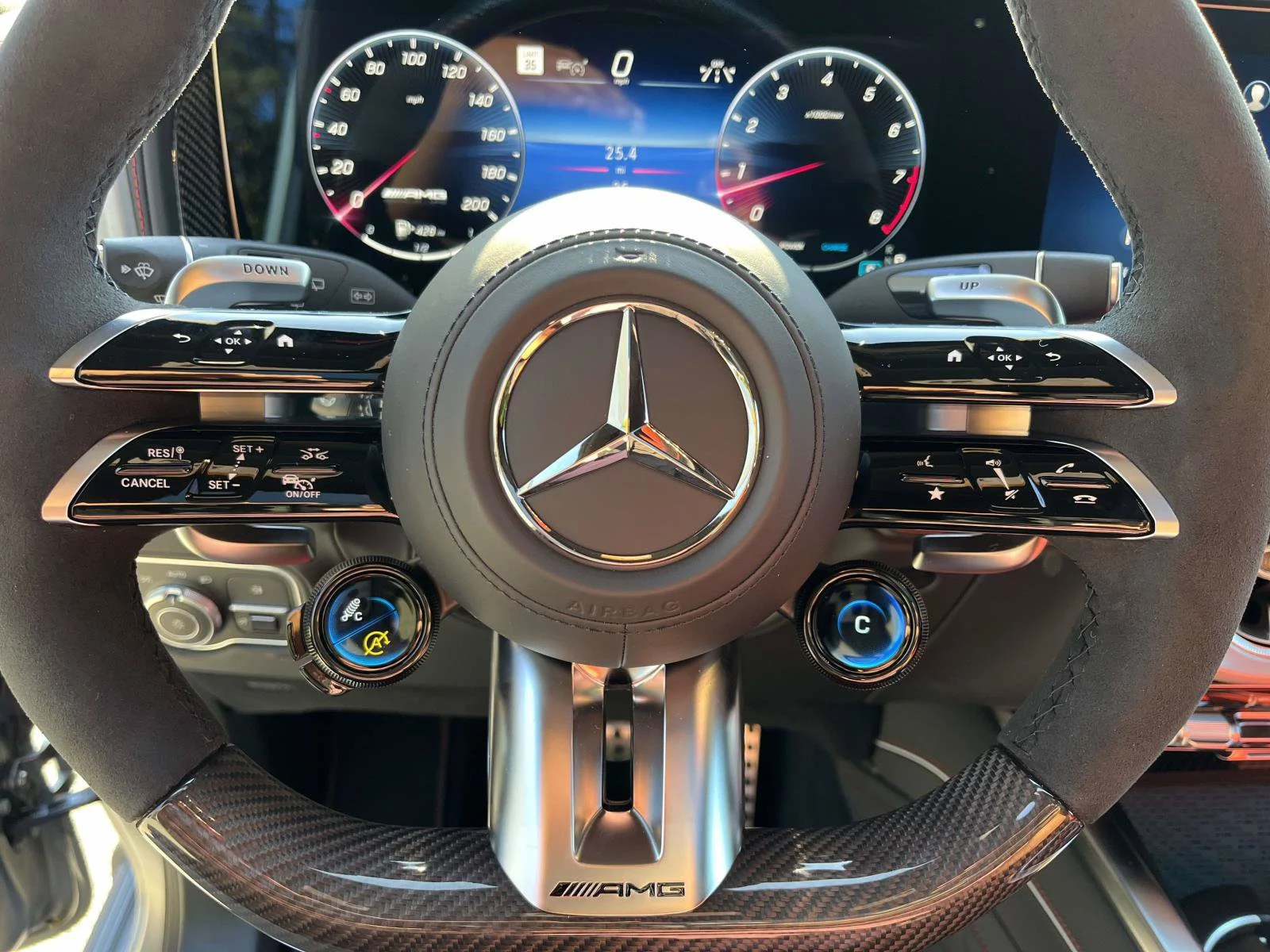 New 2027 MANUFAKTUR Platinum magno Mercedes-Benz AMG® G 63 SUV image 20