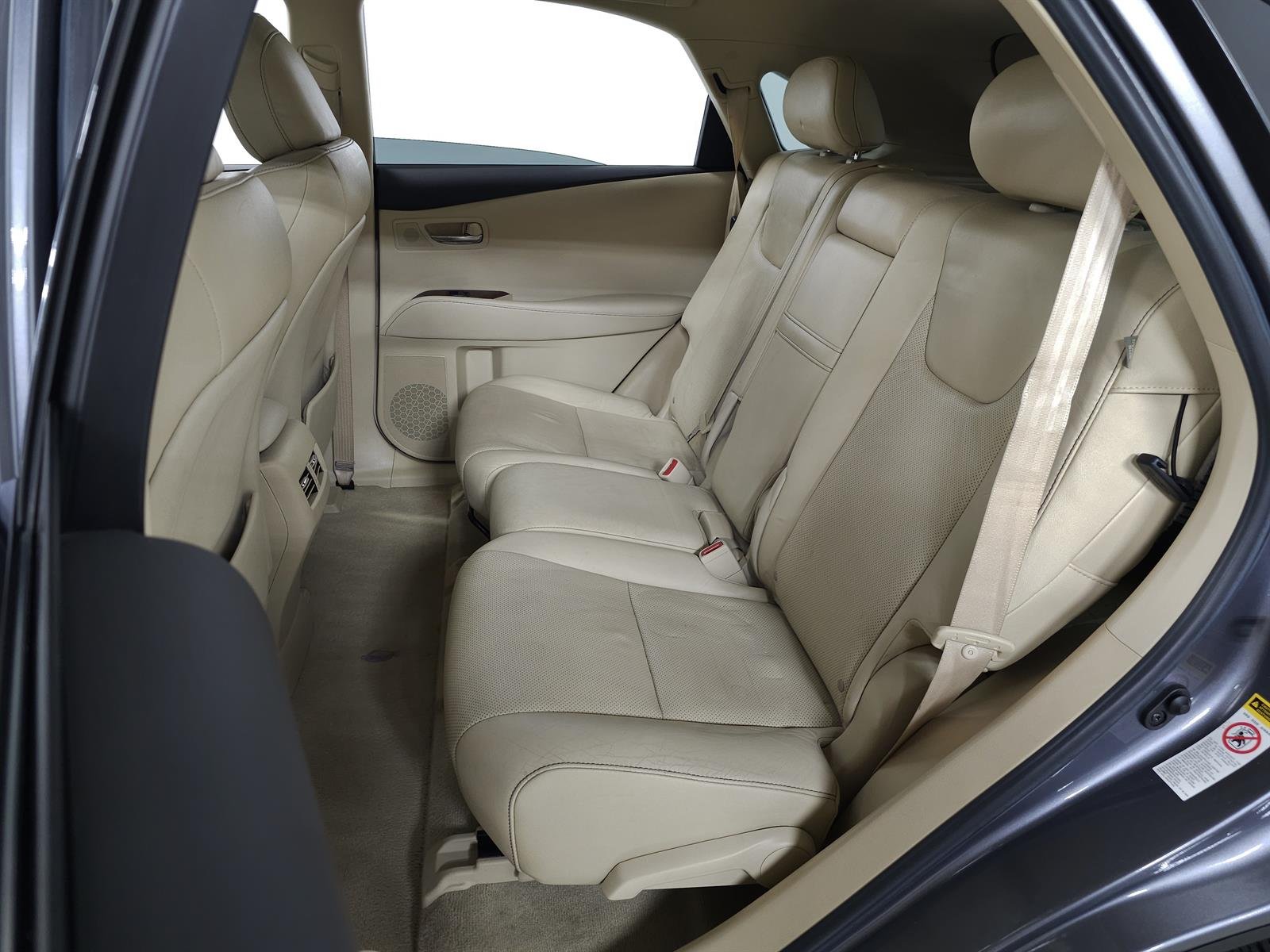 Used 2013 Nebula Lexus PREMIUM image 28