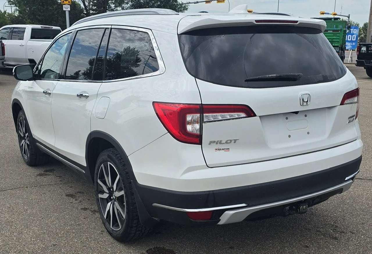 Used 2022 White Honda Touring 8-Passenger AWD Leather Sunroof V6 image 3