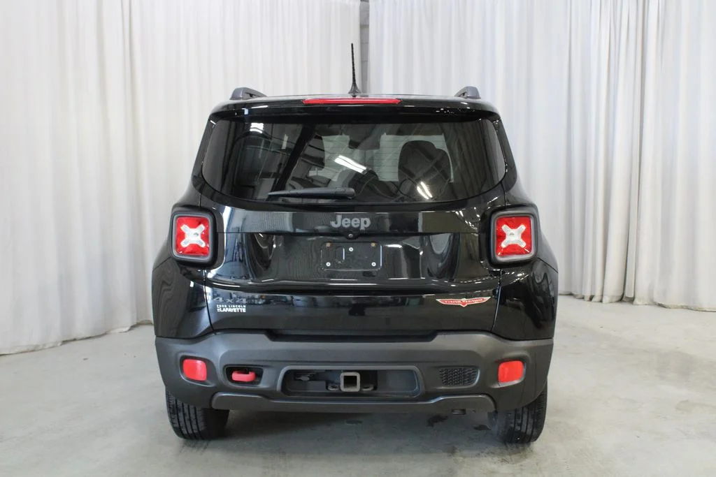 Used 2016 Black Jeep Trailhawk image 23