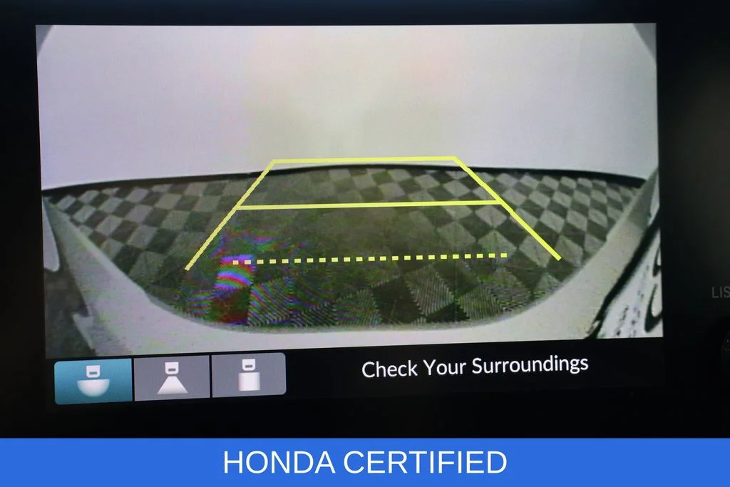 Certified Used 2023 Silver Honda EX-L image 17