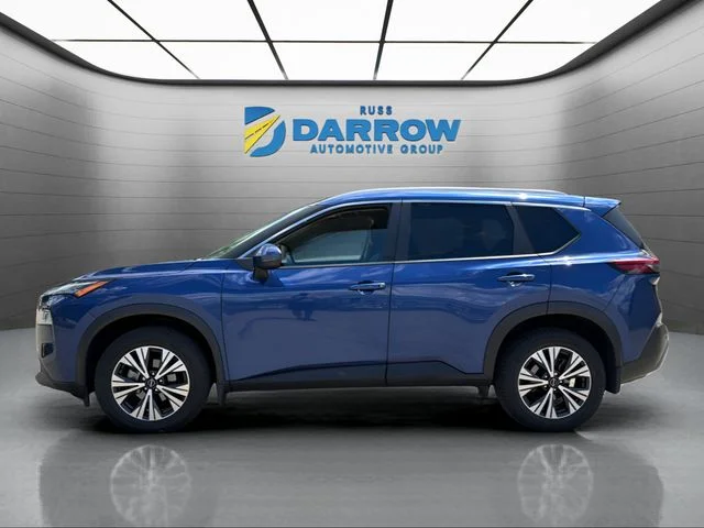 Used 2022 Blue Nissan SV image 2