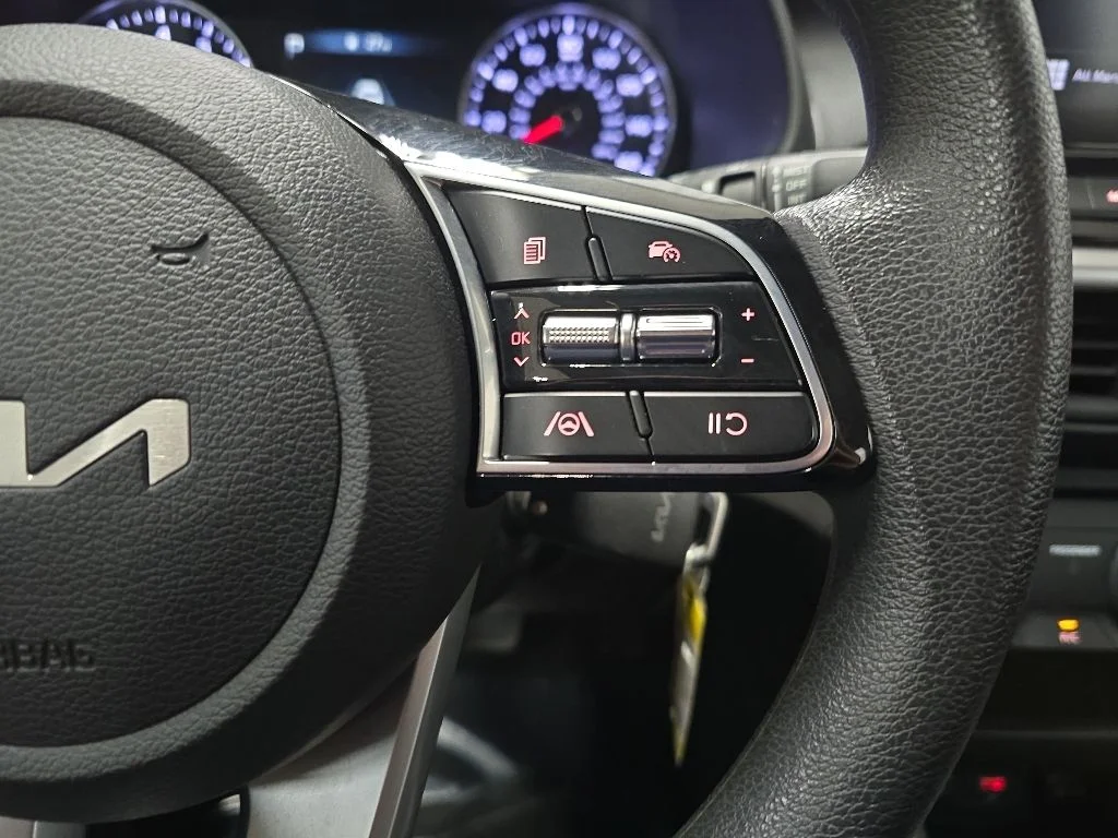 Used 2023 Gray Kia LXS image 20
