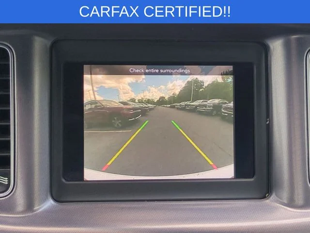 Used 2019 White Dodge SXT image 25