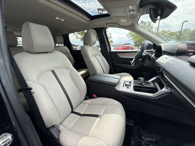 Used 2024 Blue Mazda Preferred image 28