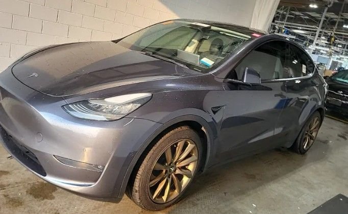 Used 2020 Tesla Model Y Performance with VIN 5YJYGDEFXLF001455 for sale in Palatine, IL