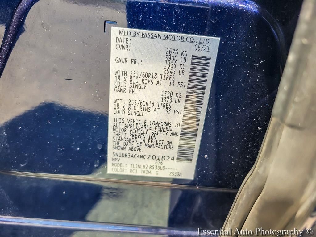 Used 2022 Deep Ocean Blue Nissan S image 24