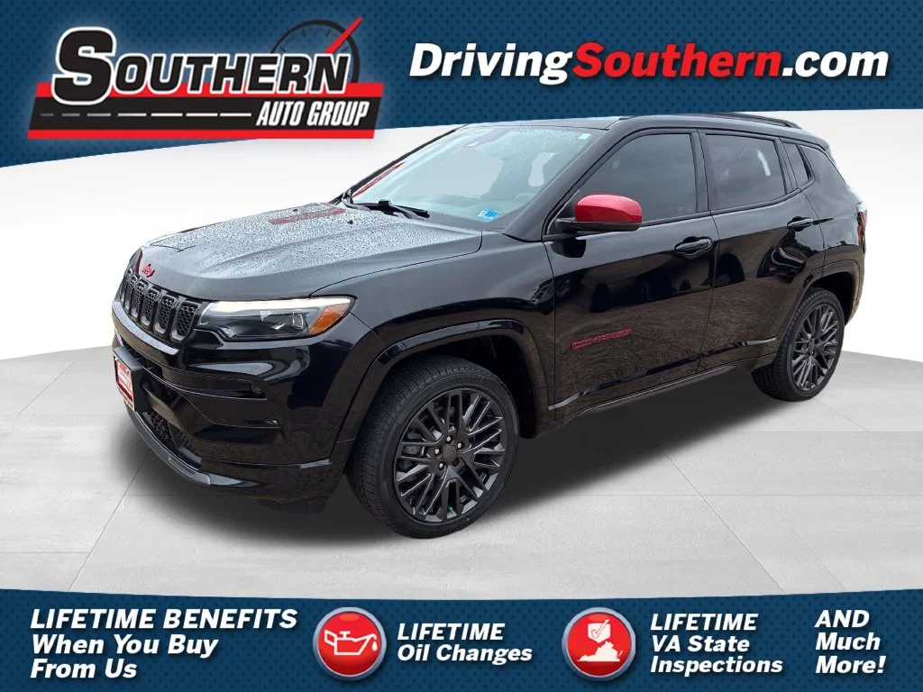 Used 2023 Black Jeep Limited image 1