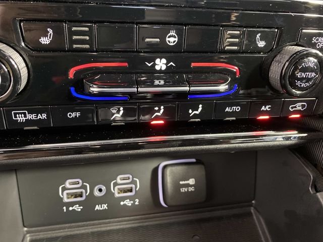 Used 2025 White Jeep Altitude X image 21