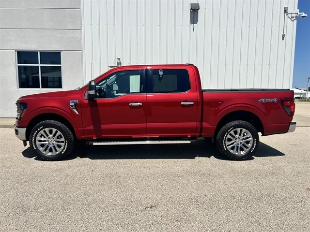 Used 2024 Red FORD XLT image 10