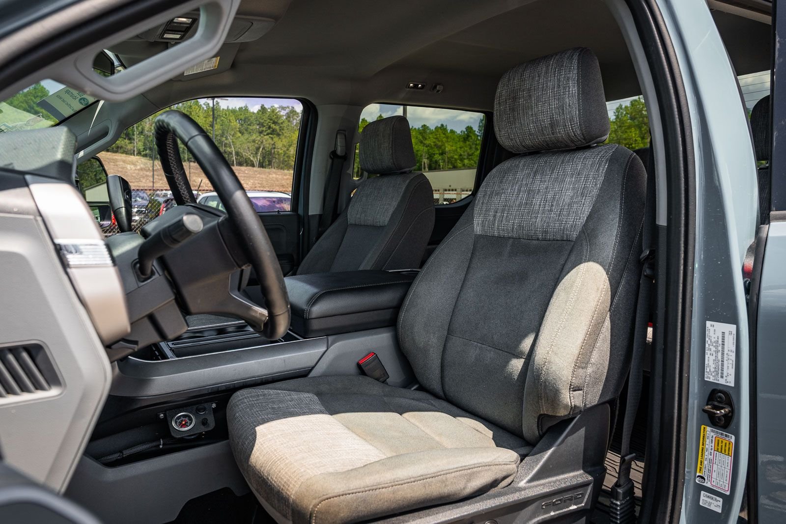 Certified Used 2023 Blue Ford XLT image 20