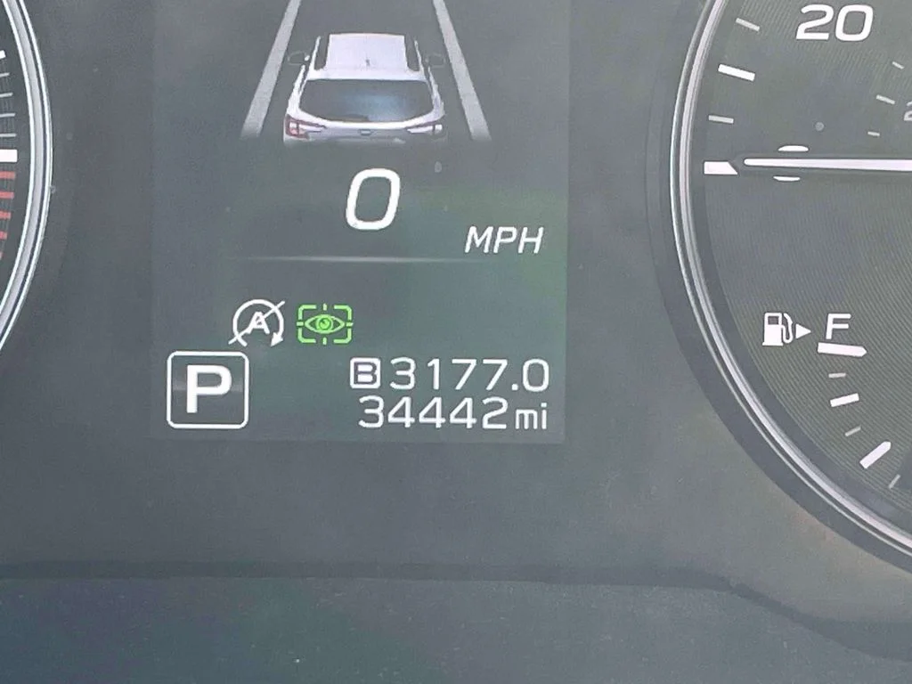 Used 2022 White Subaru Limited image 27