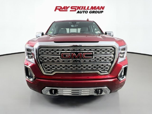 Used 2019 Red GMC Denali image 2