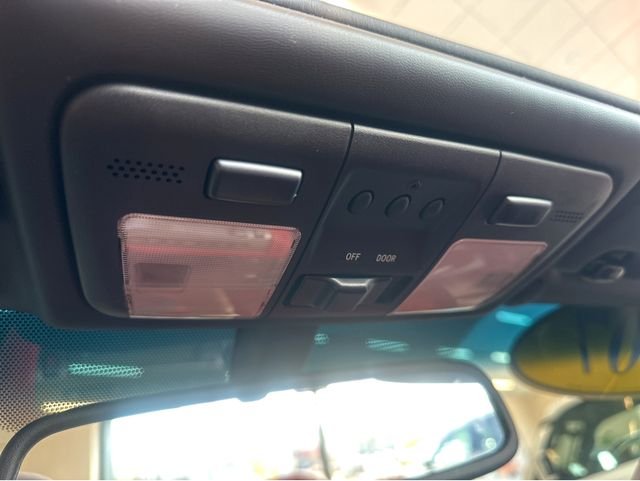 2007 Lexus SC 430 - Photo 25