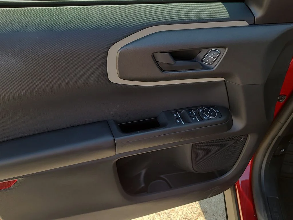 Used 2025 Red Ford Big Bend image 19