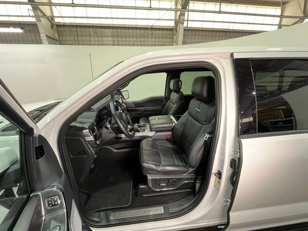 Used 2025 White Ford Platinum image 15