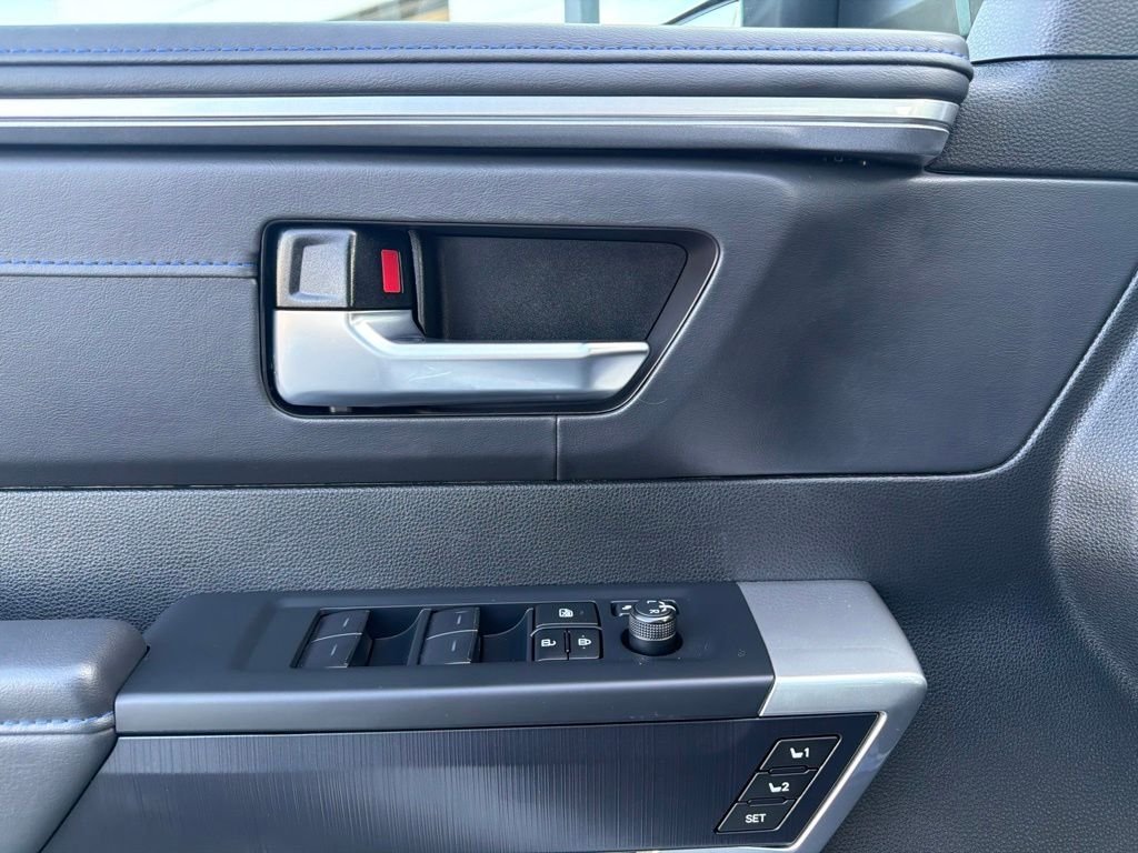 Used 2025  Toyota Limited image 21