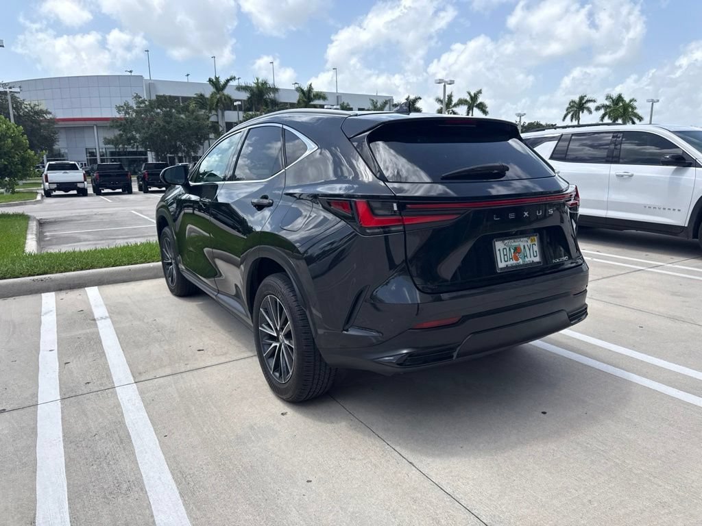 Used 2024 Cream Lexus NX 250 Premium image 8