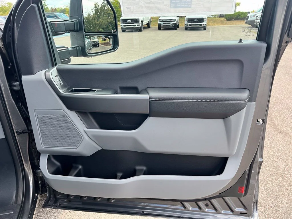 New 2026 Gray Ford XLT image 16